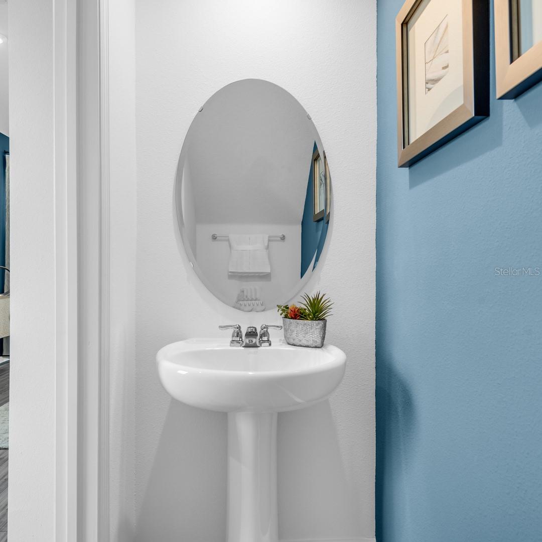 OAKFIELD TRAILS - Residential