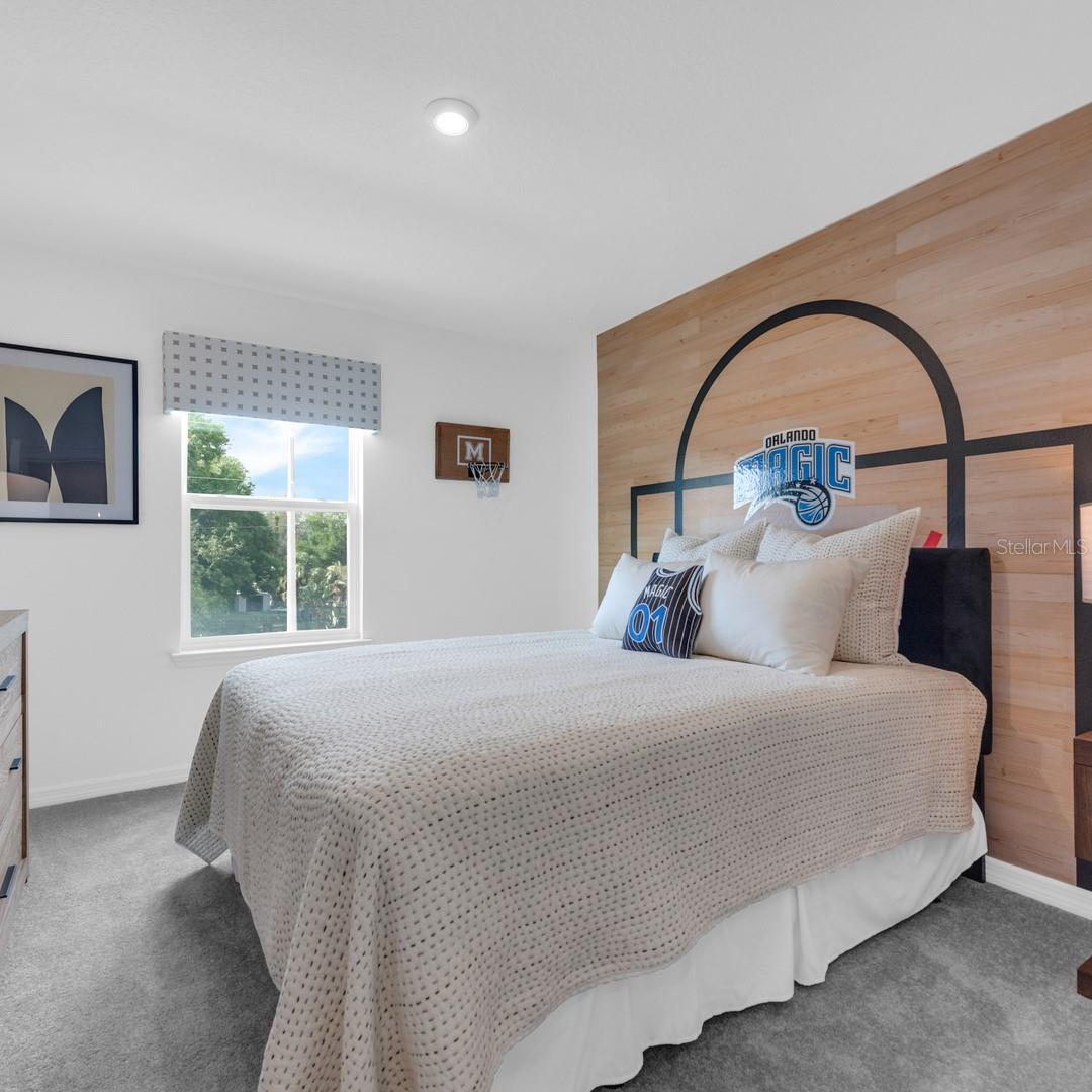 OAKFIELD TRAILS - Residential