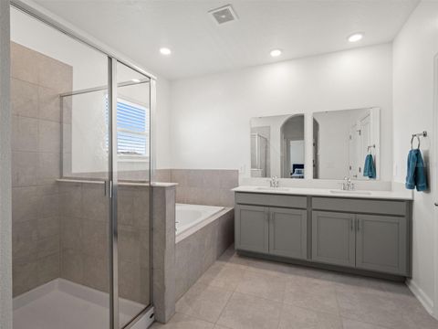 Tiny photo for 2839 Fitness St, Clermont, FL 34714 (MLS # G5111125)