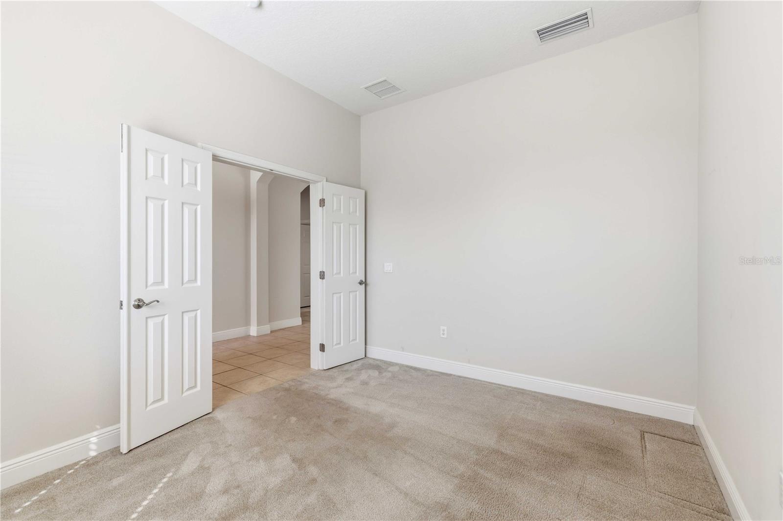 PALMA SOLA TRACE - Residential