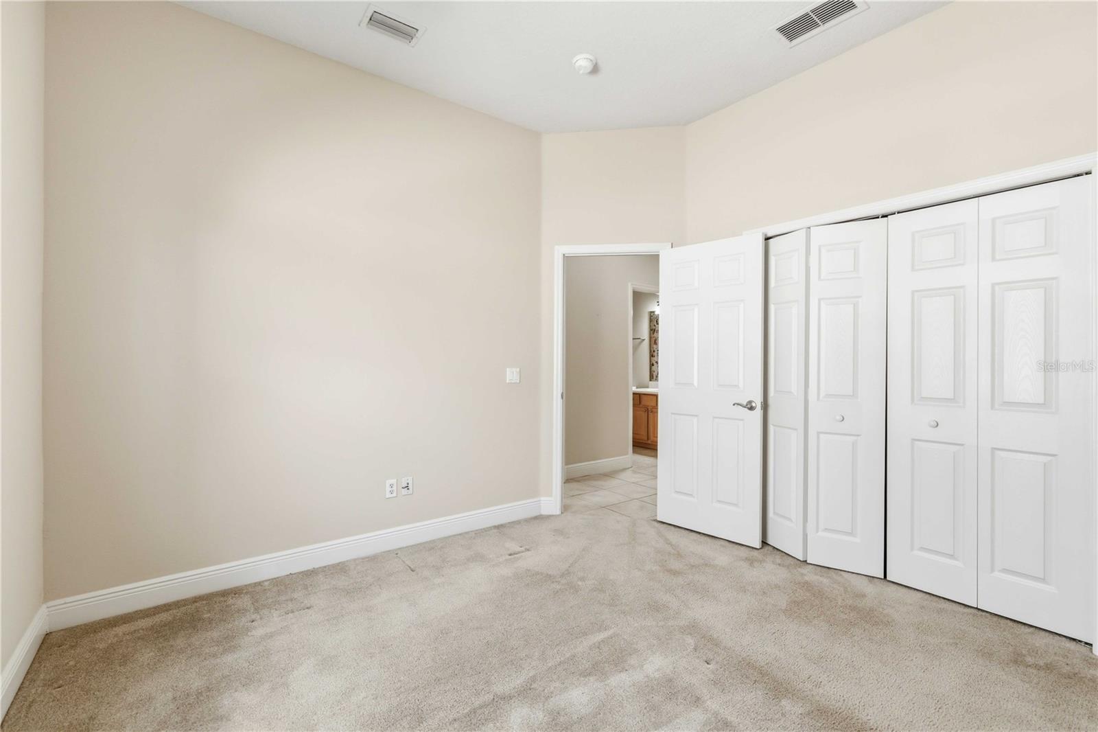 PALMA SOLA TRACE - Residential