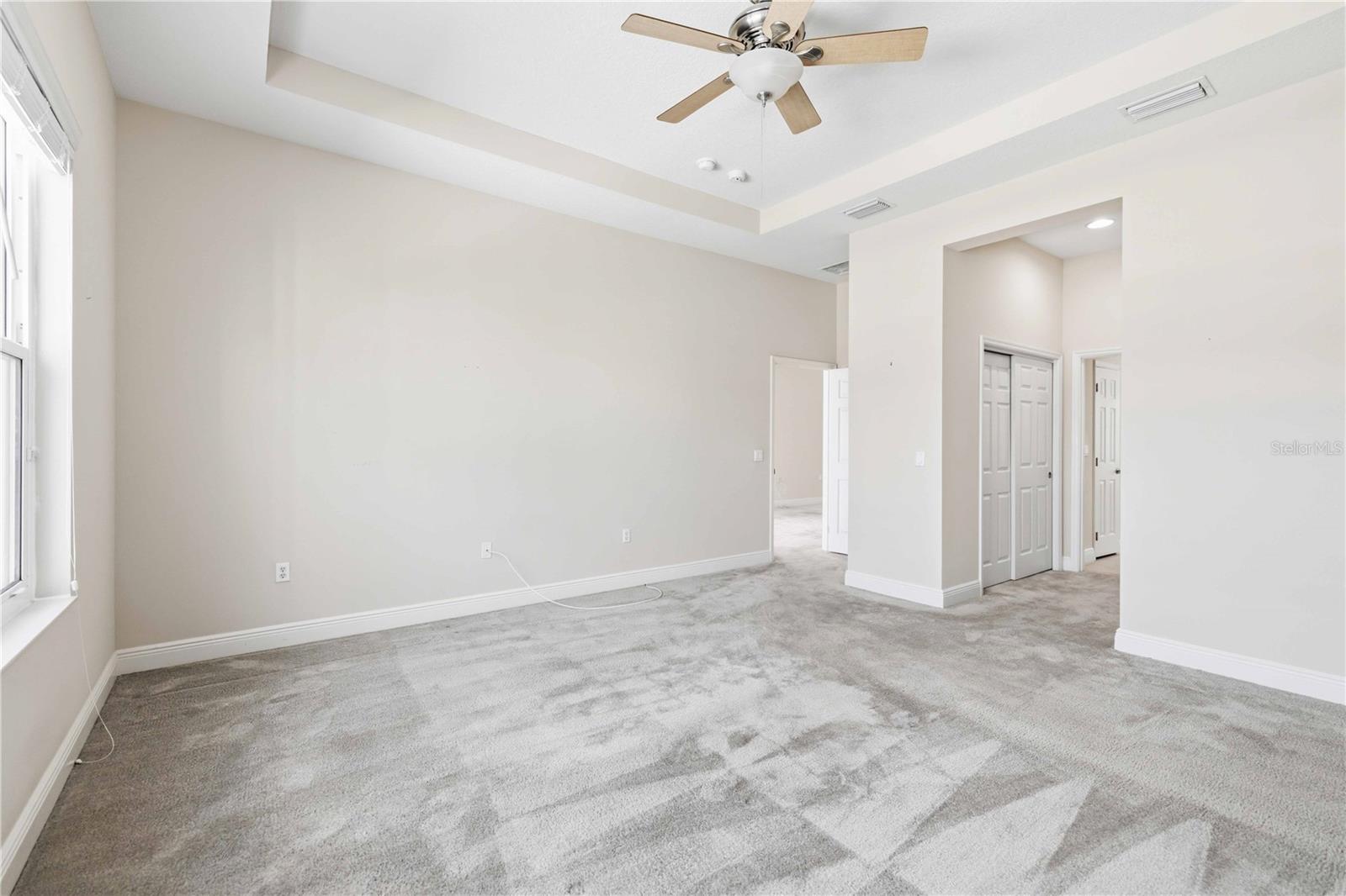 PALMA SOLA TRACE - Residential