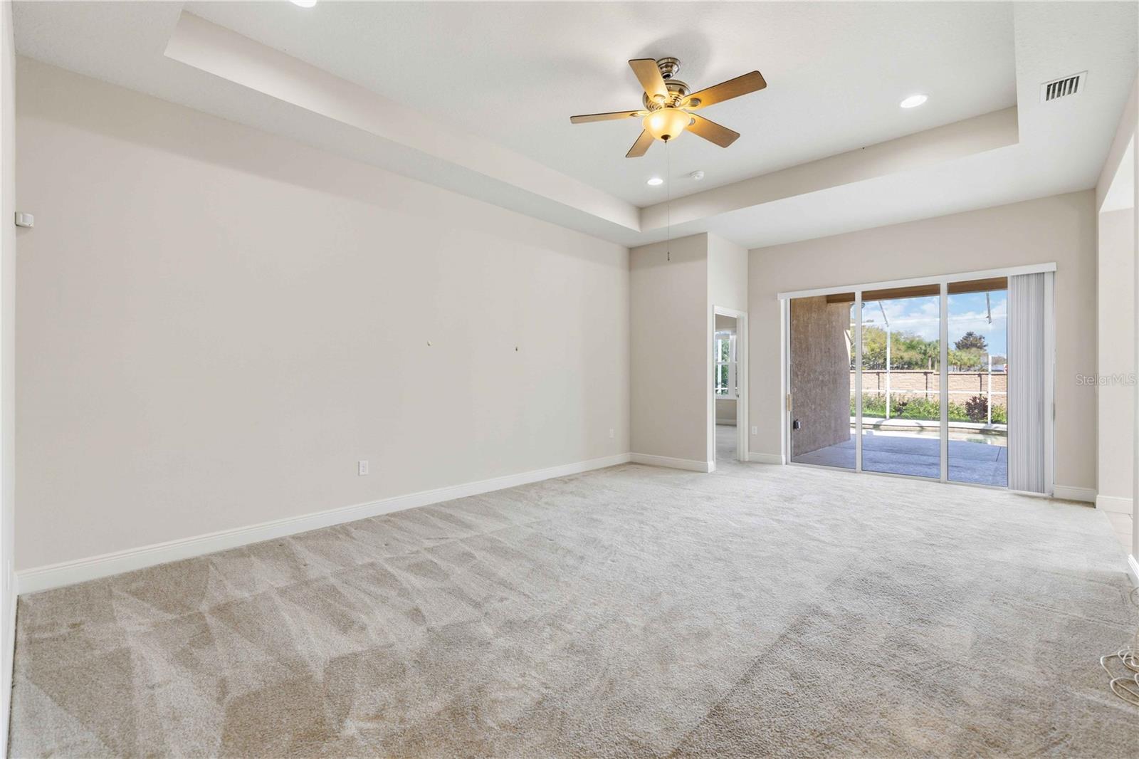 PALMA SOLA TRACE - Residential