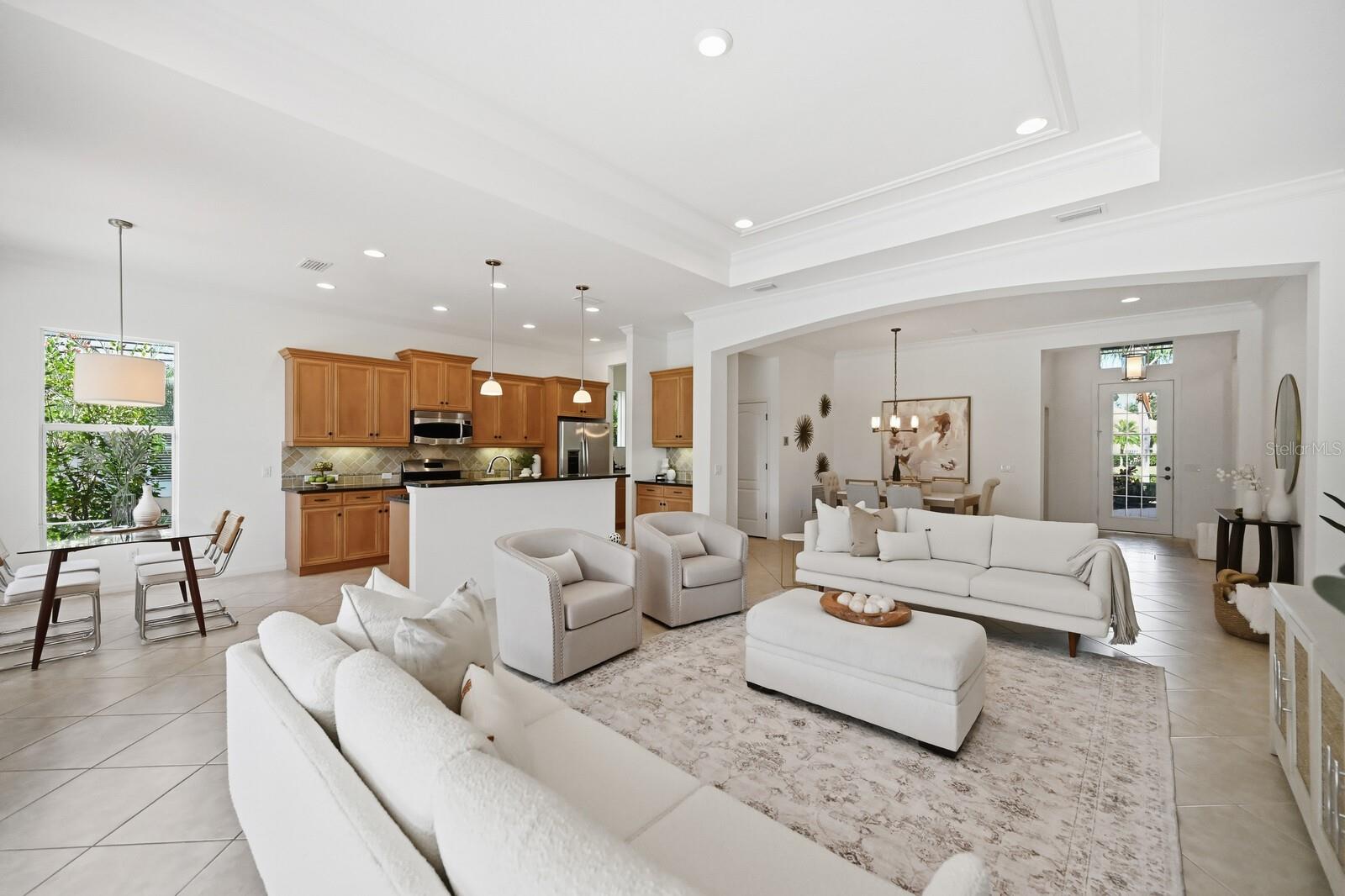 LAKEWOOD RANCH COUNTRY CLUB - Residential