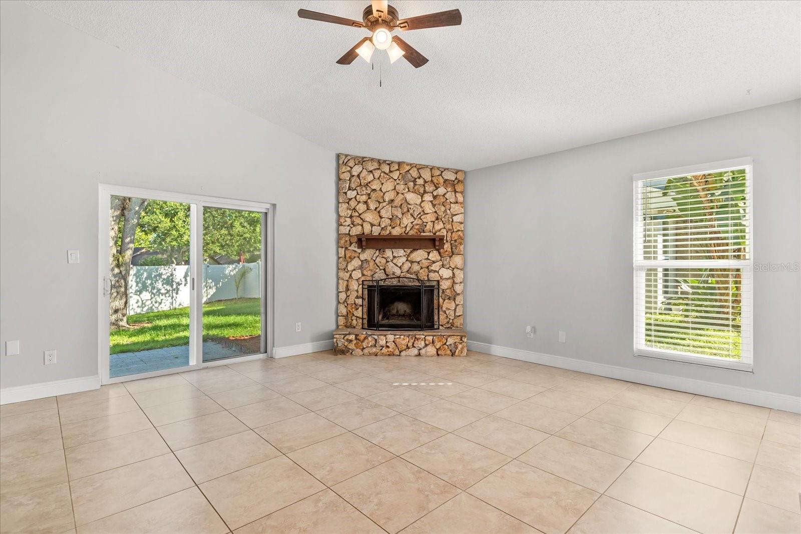 1346 PALO ALTO COURT