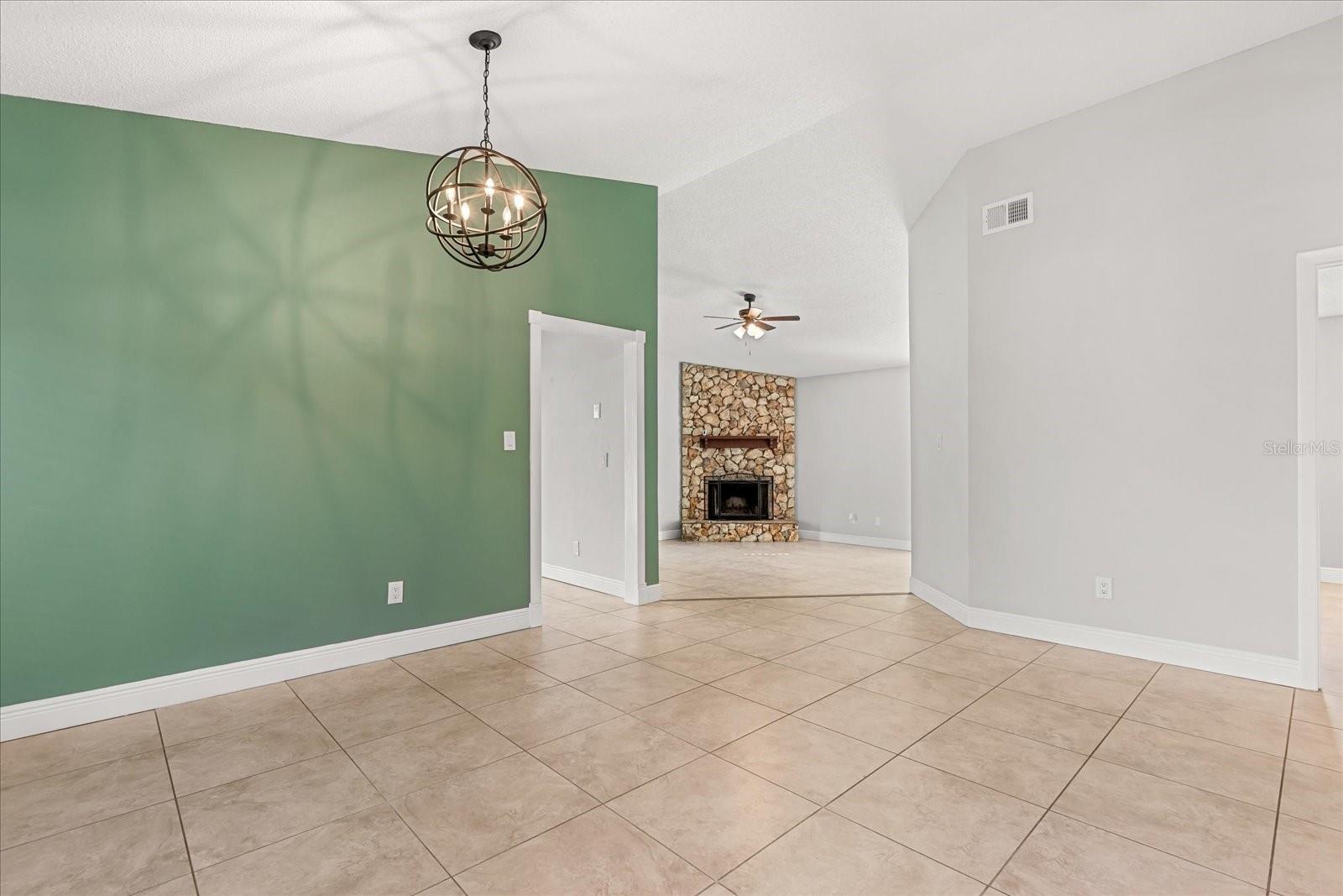 1346 PALO ALTO COURT