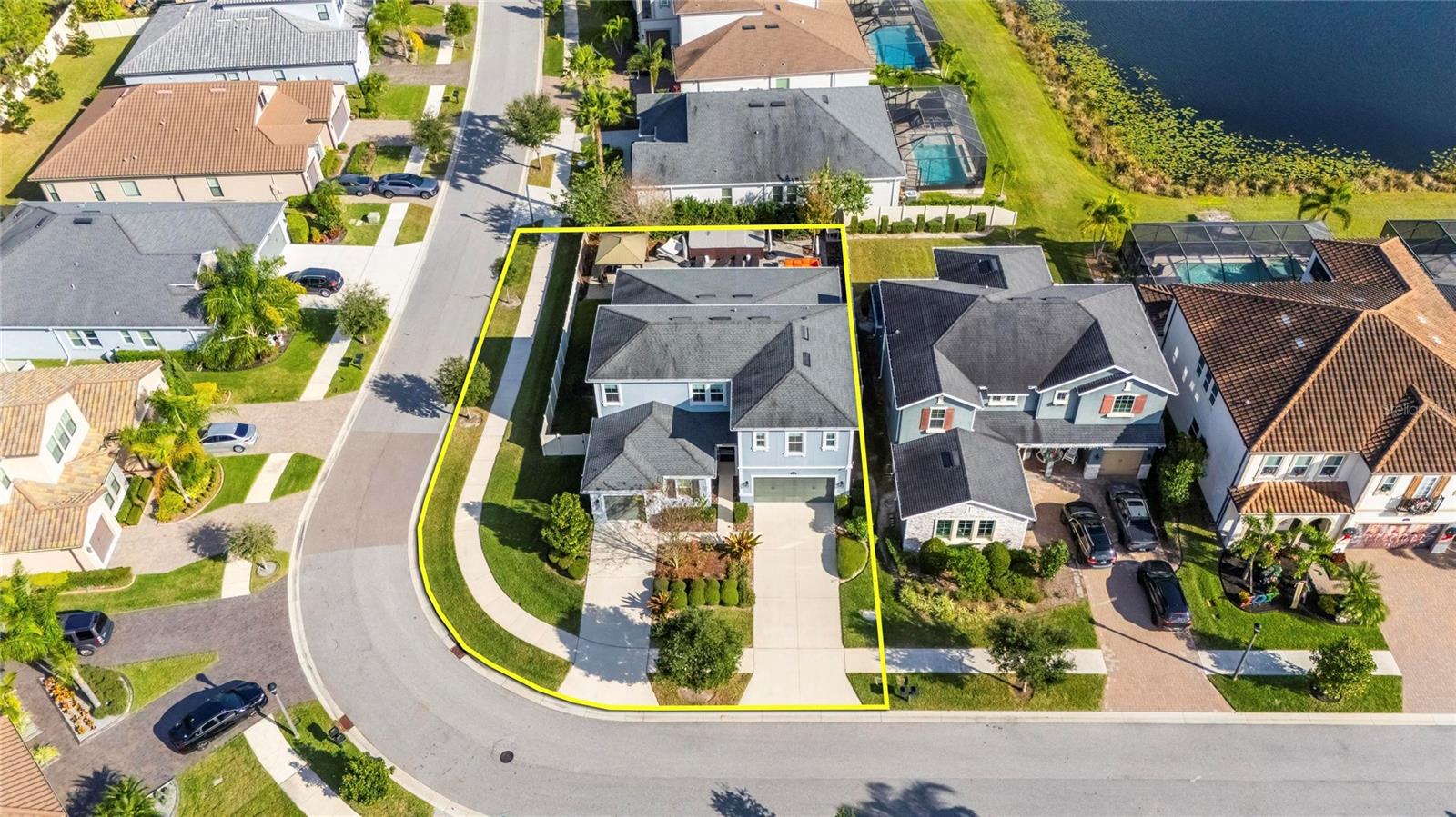 PROMENADE AT LAKE PARK PH - Residential Lease