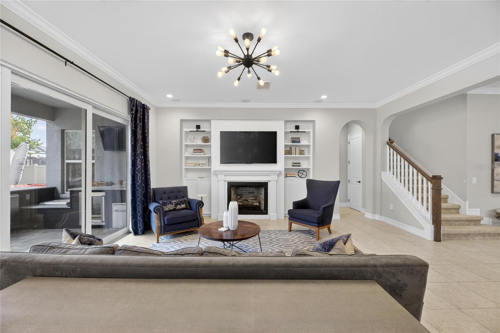 PROMENADE AT LAKE PARK PH - Residential Lease