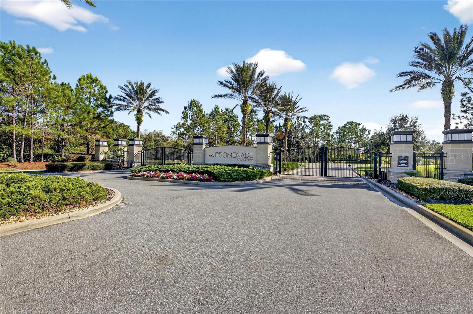 PROMENADE AT LAKE PARK PH - Residential Lease