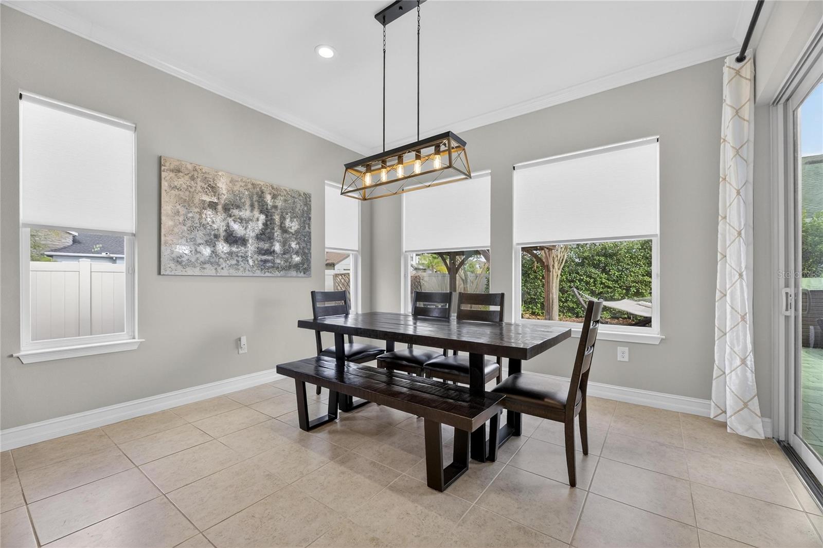 PROMENADE AT LAKE PARK PH - Residential Lease