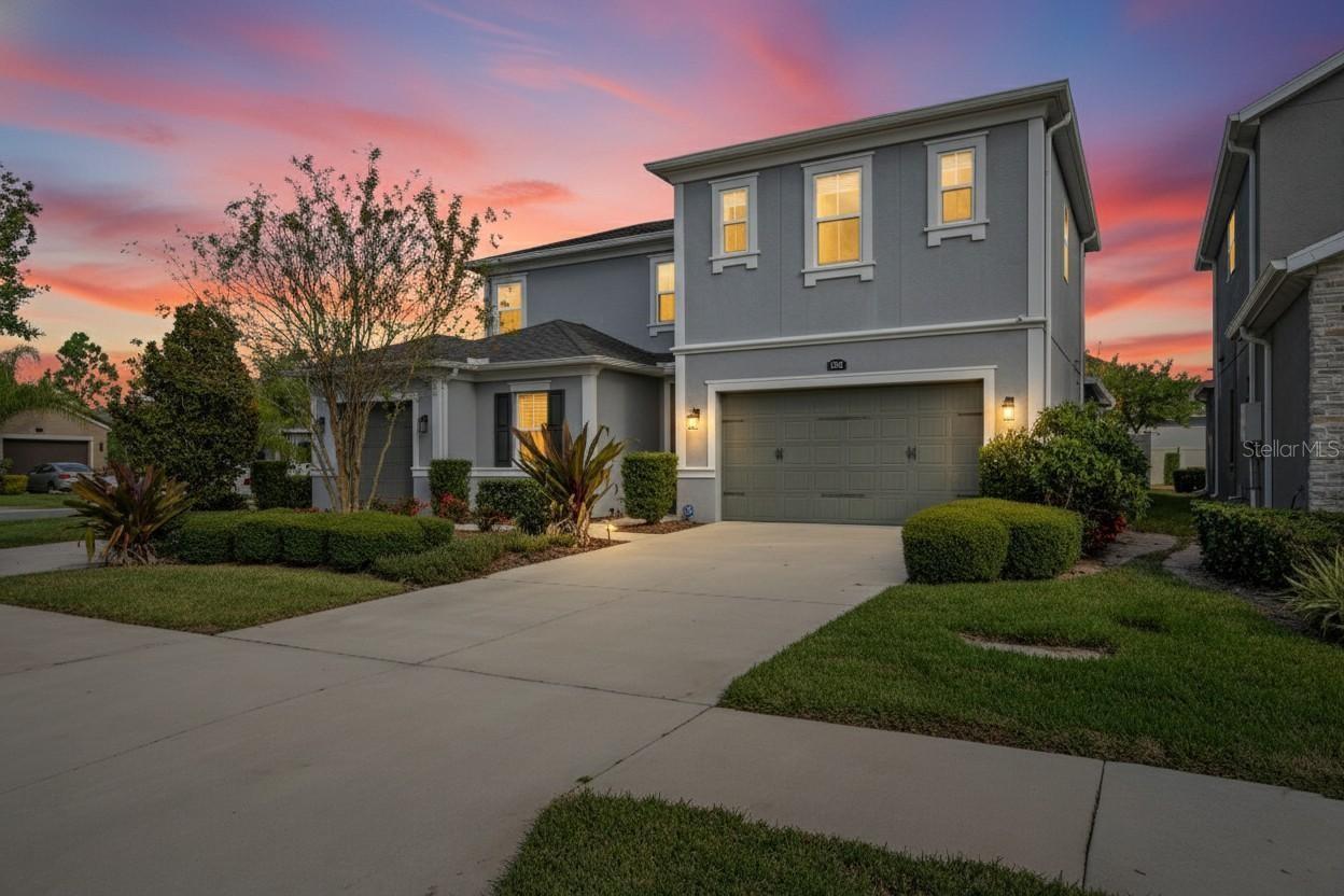 PROMENADE AT LAKE PARK PH - Residential Lease