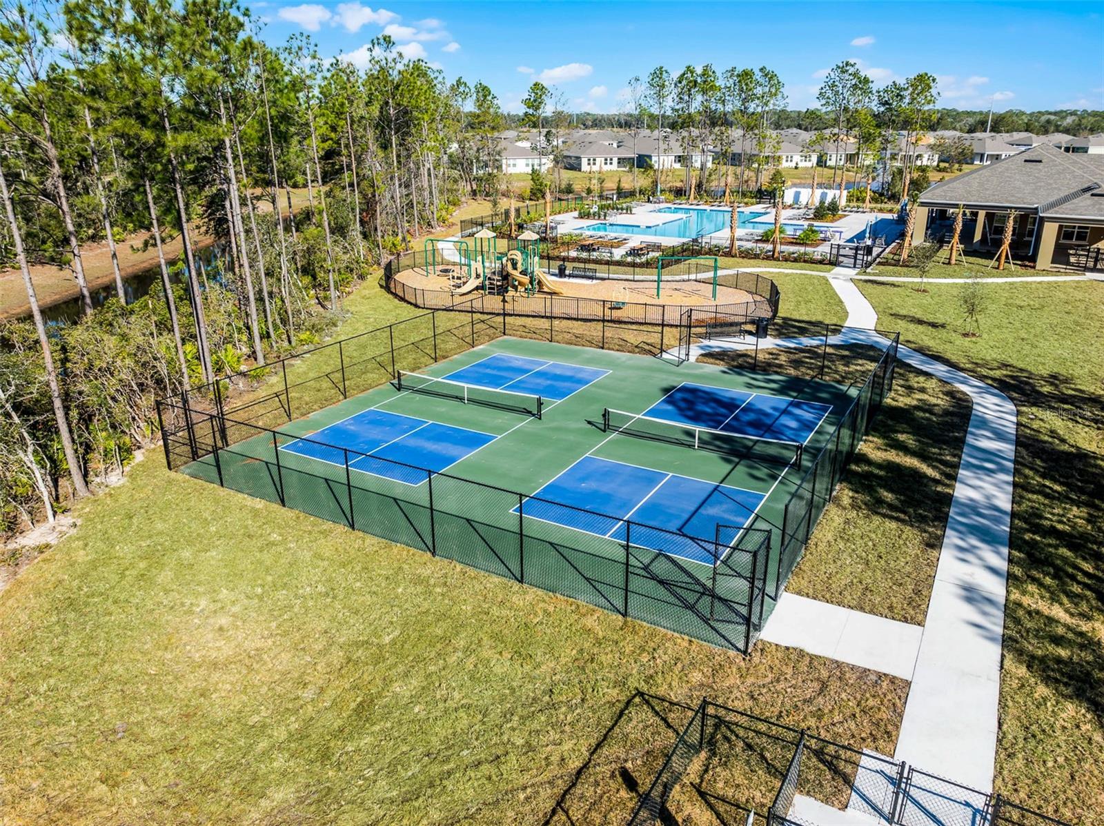 ARCHER'S MILL - Residential