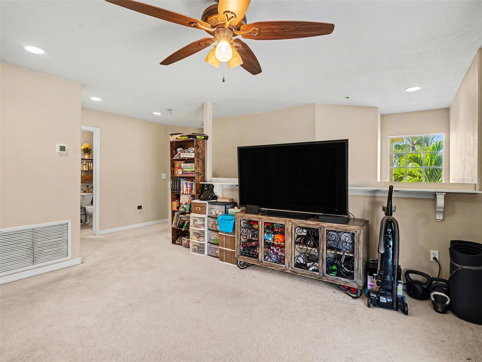 LIGHTHOUSE COVE AT HERITAGE HARBOUR UN 2 - Residential