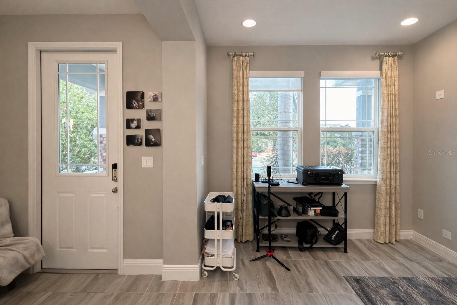 HAWKSMOOR-PH 1 - Residential Lease