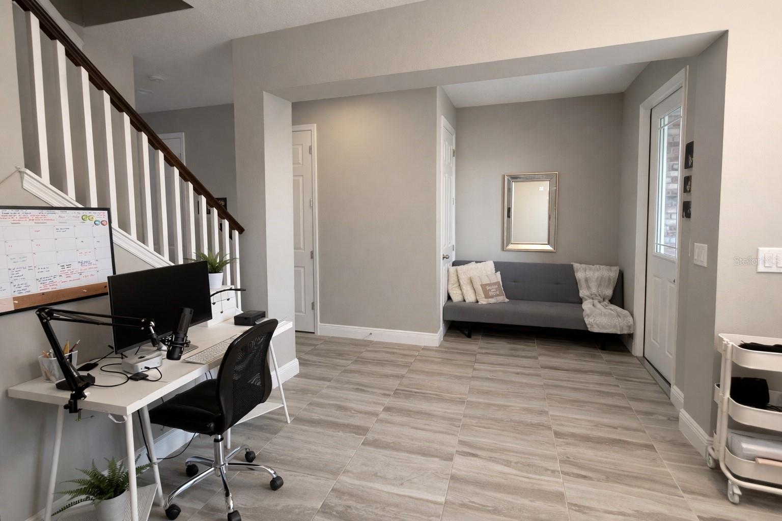 HAWKSMOOR-PH 1 - Residential Lease