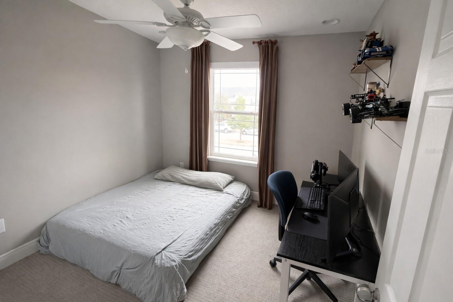 HAWKSMOOR-PH 1 - Residential Lease