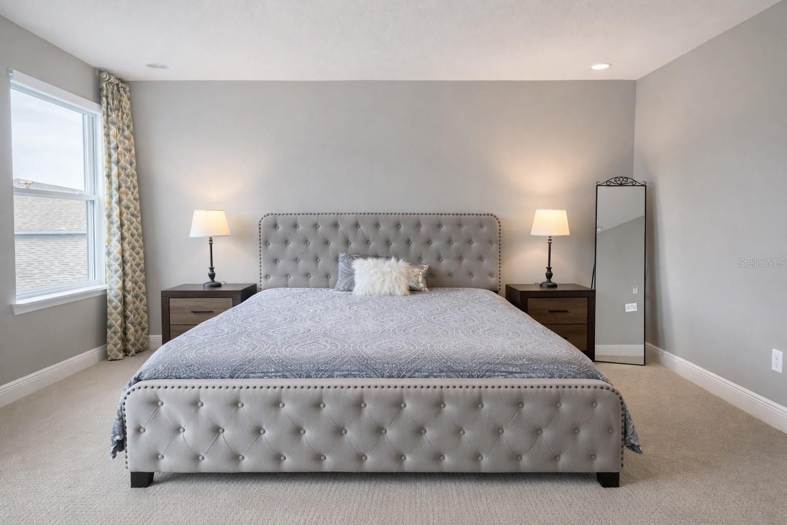 HAWKSMOOR-PH 1 - Residential Lease