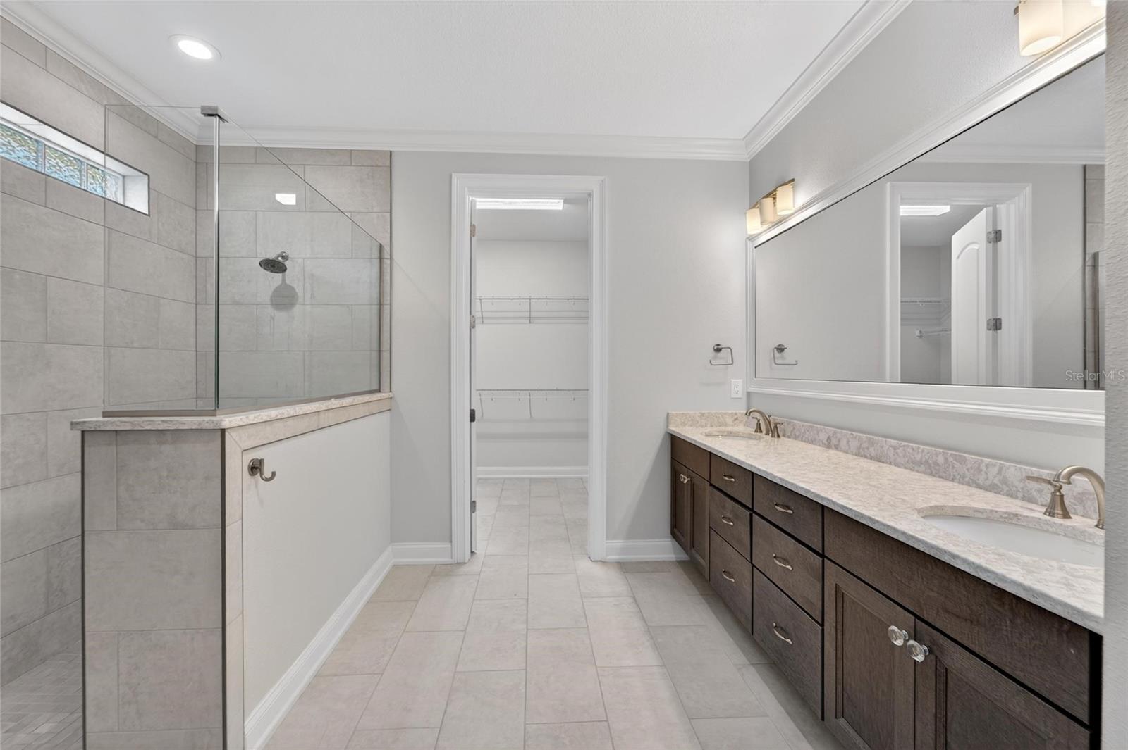 LAKE JAMES PH 4 - Residential