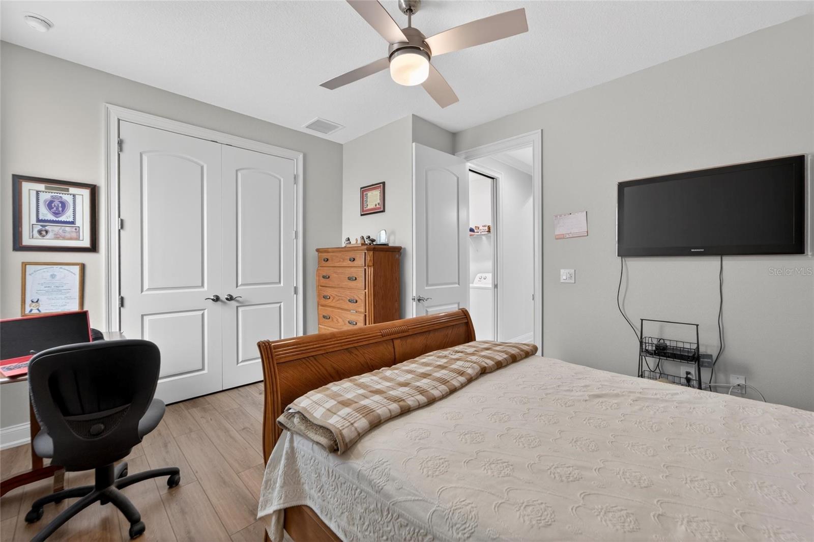 LAKE JAMES PH 4 - Residential