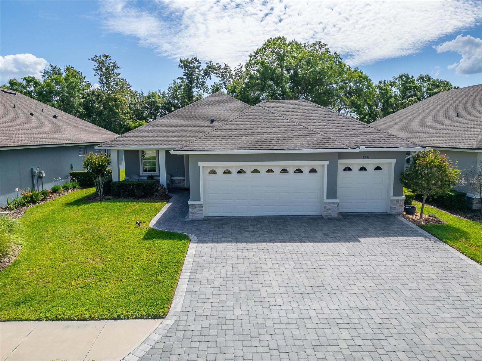 LAKE JAMES PH 4 - Residential