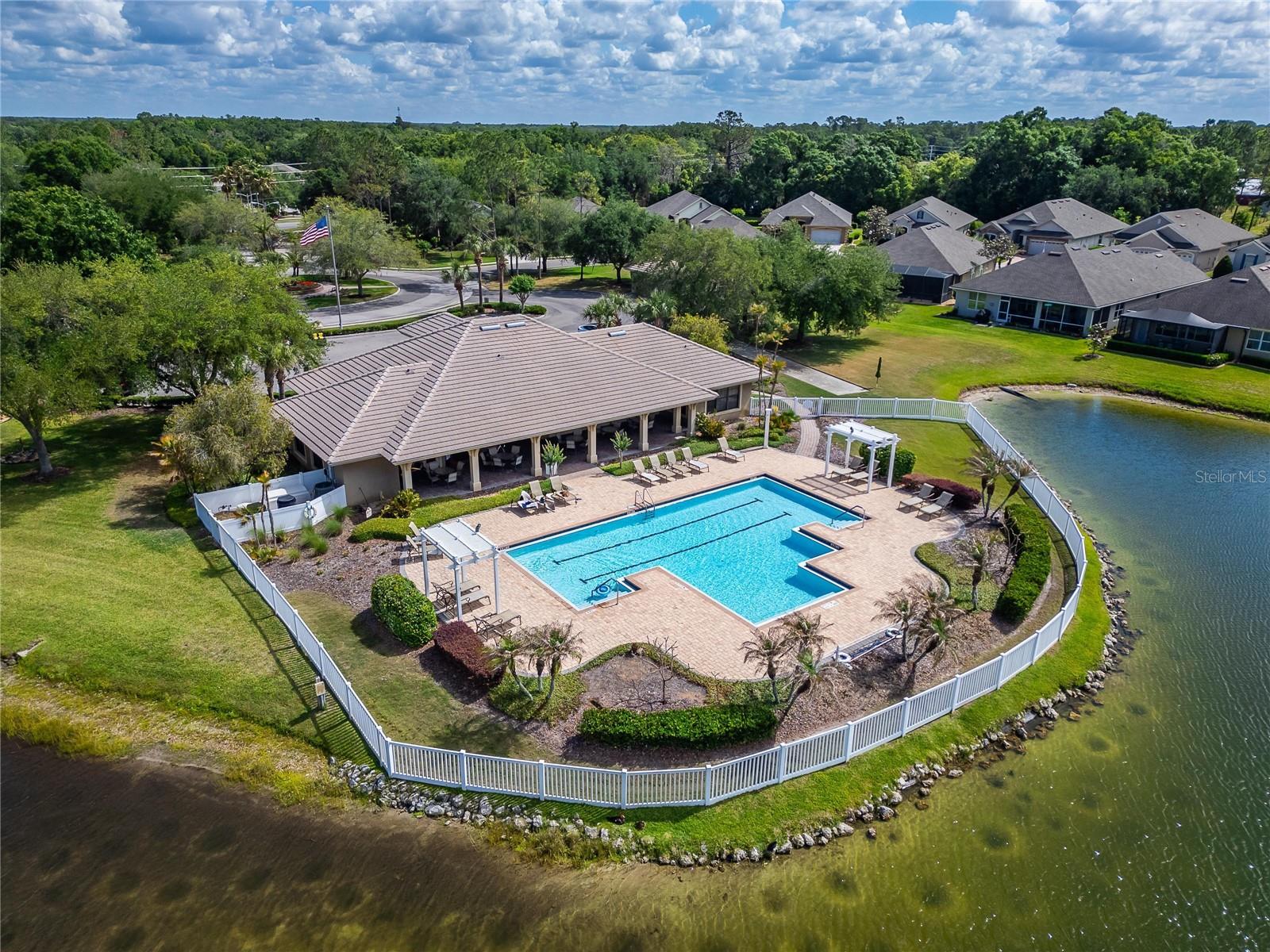 LAKE JAMES PH 4 - Residential