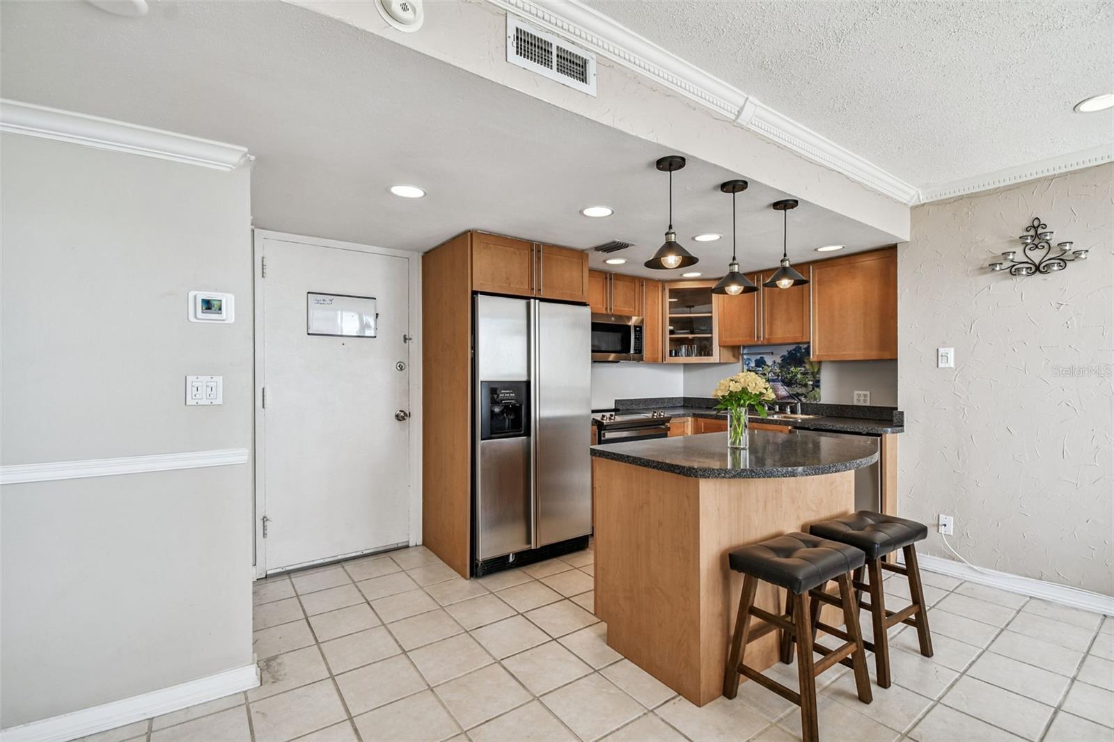 BAYSHORE TOWERS A CONDO - Residential