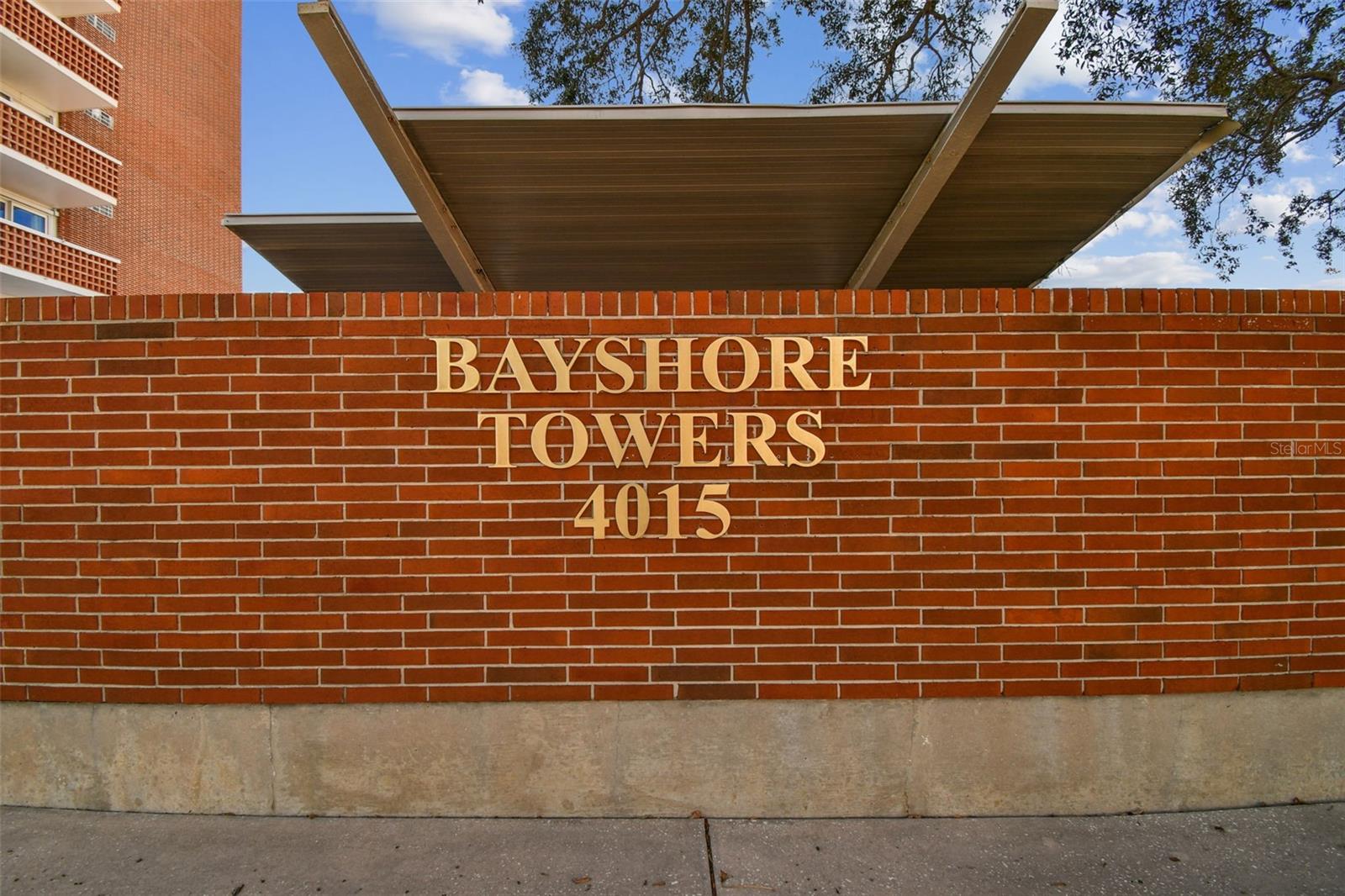 BAYSHORE TOWERS A CONDO - Residential