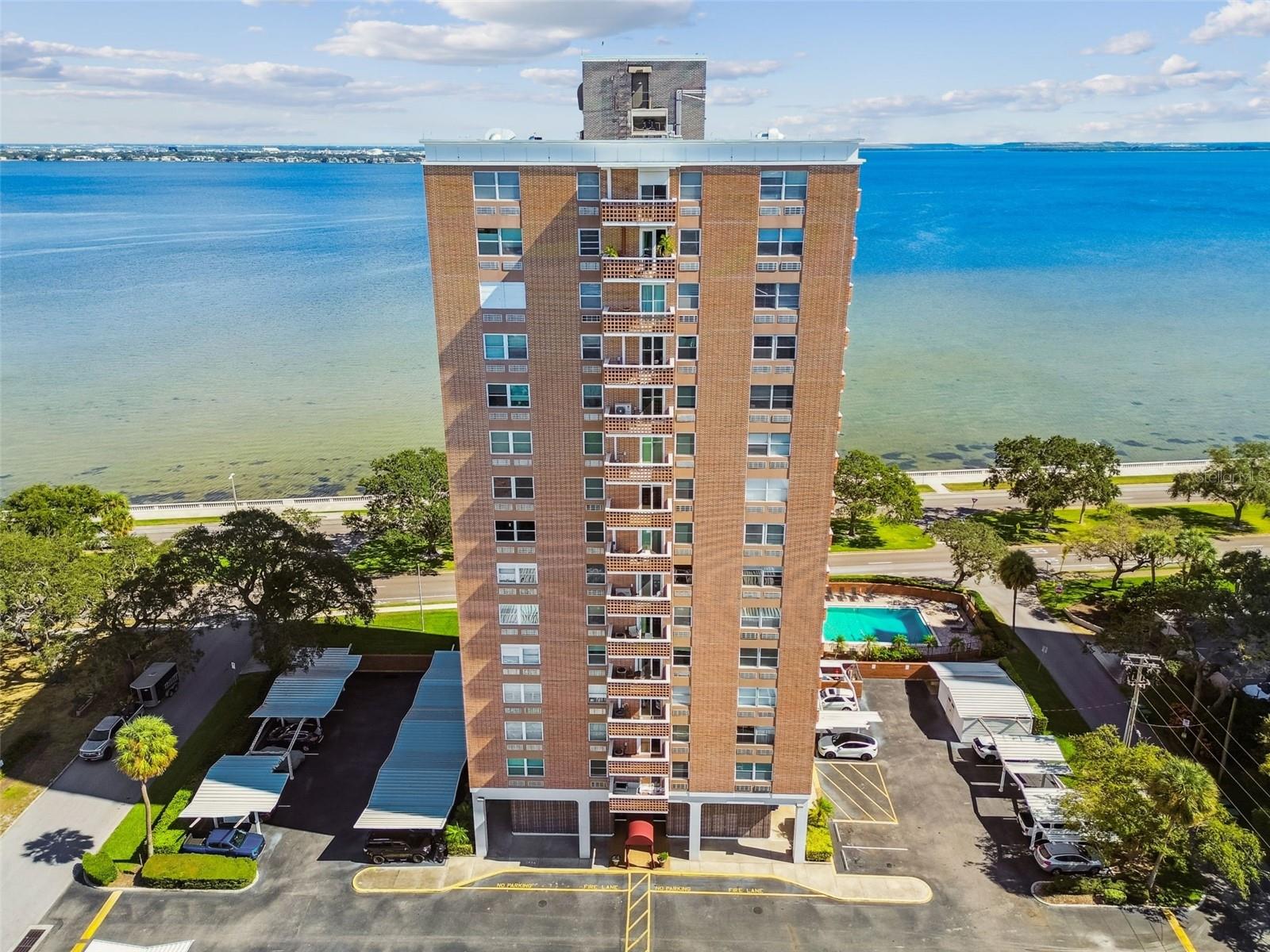 4015 BAYSHORE BOULEVARD 14E