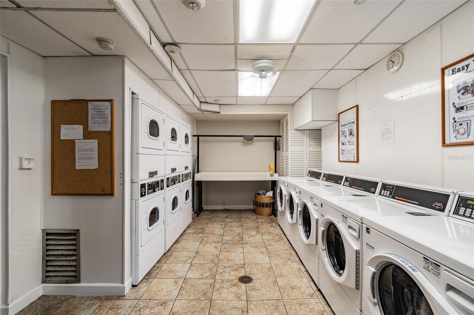 BAYSHORE TOWERS A CONDO - Residential