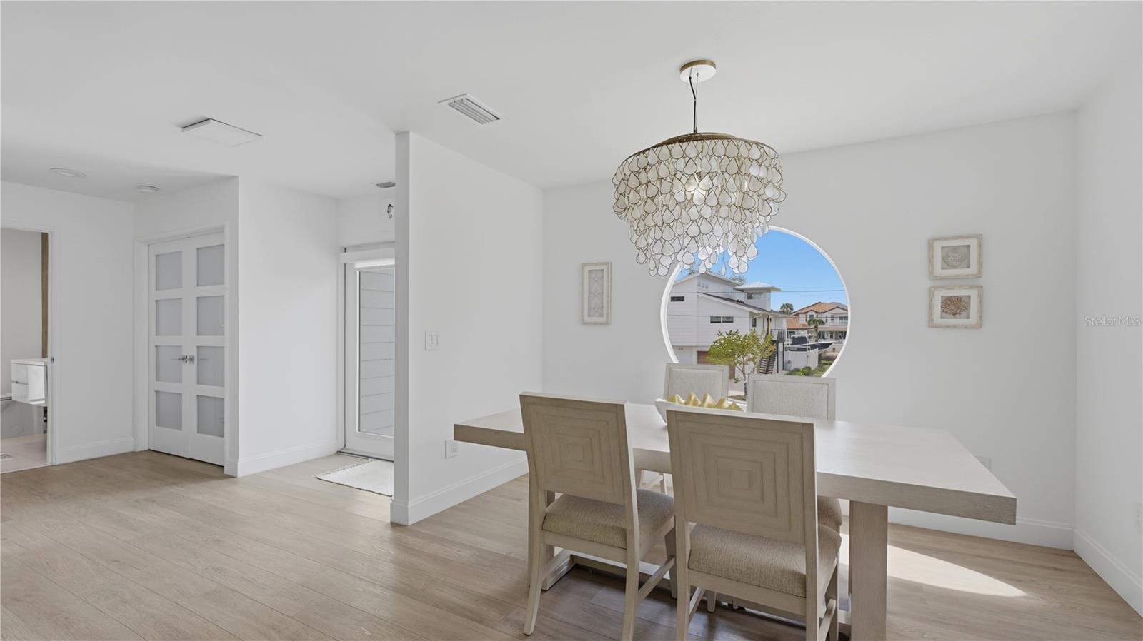 SIESTA BEACH - Residential