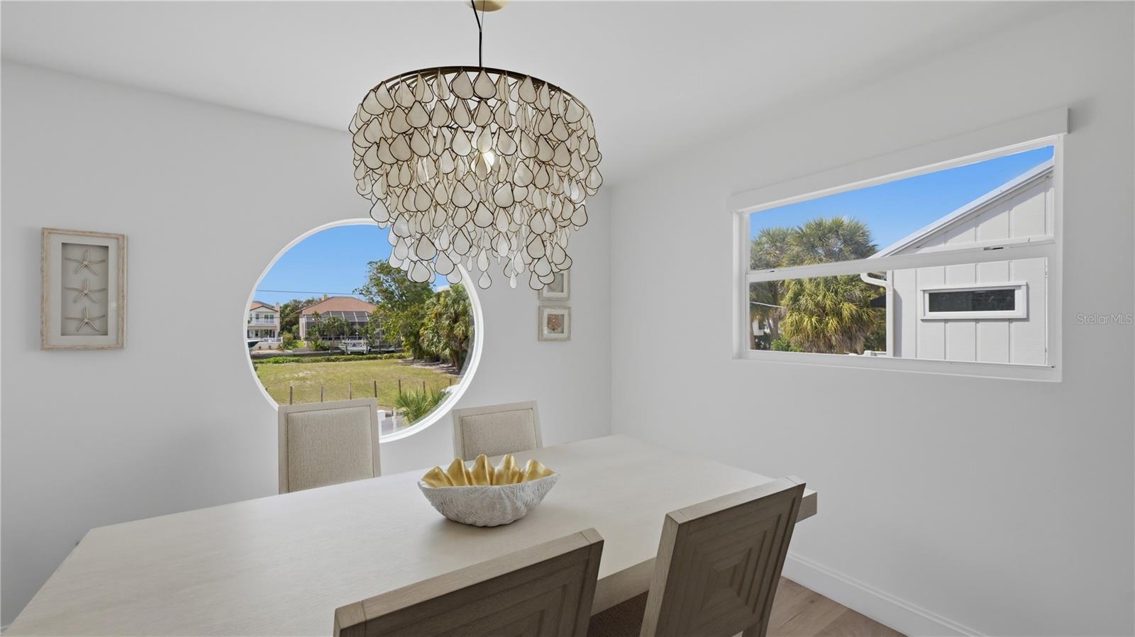 SIESTA BEACH - Residential