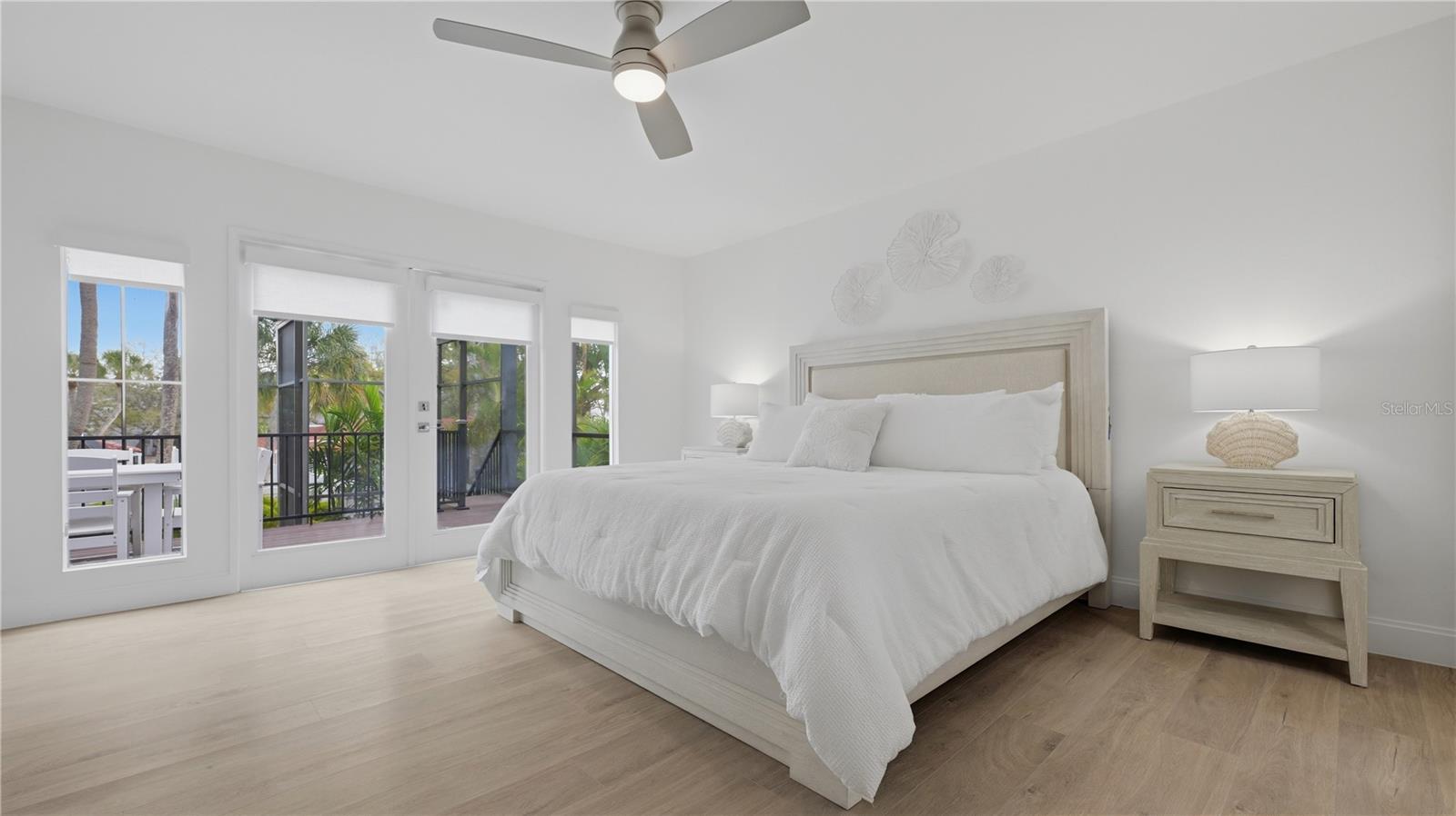 SIESTA BEACH - Residential