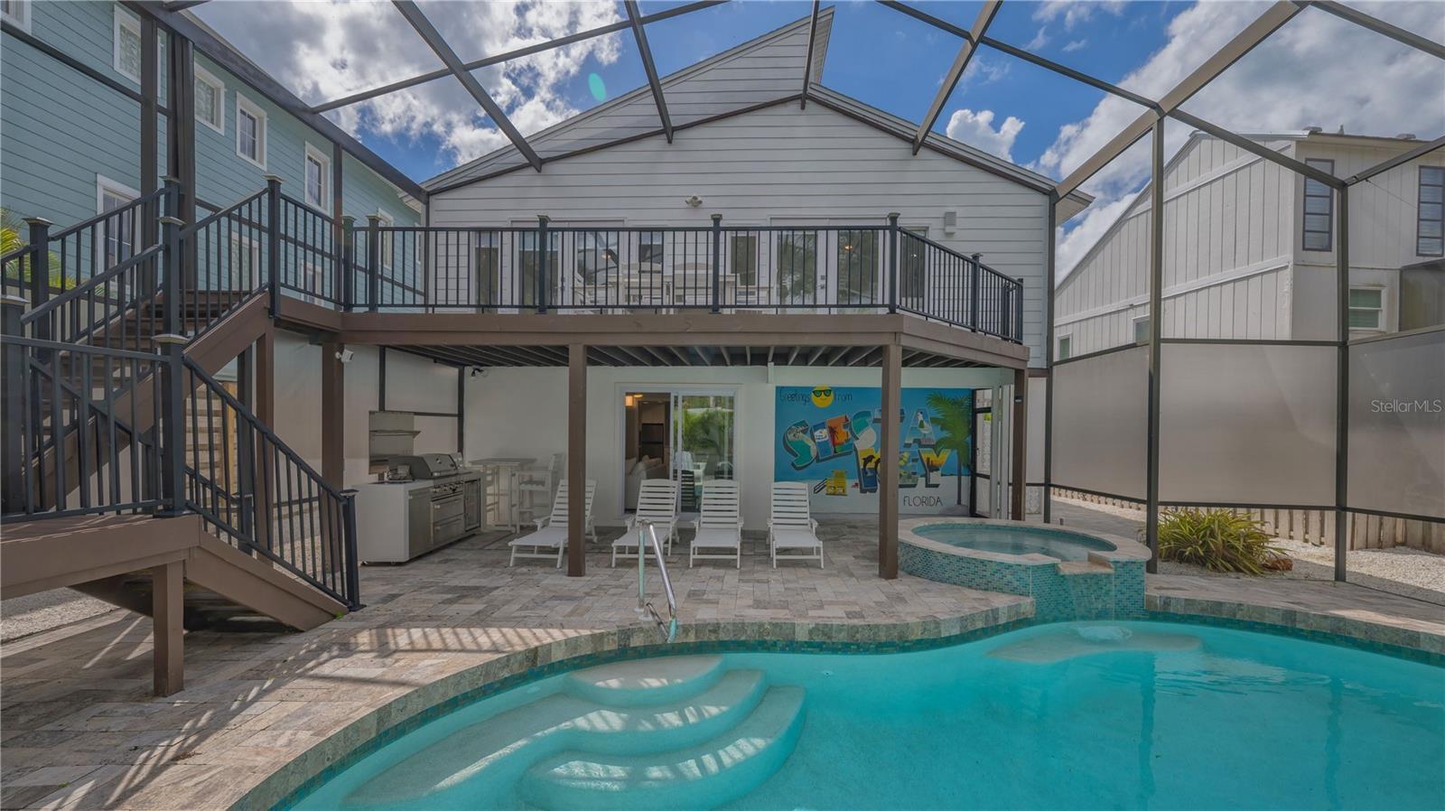 SIESTA BEACH - Residential