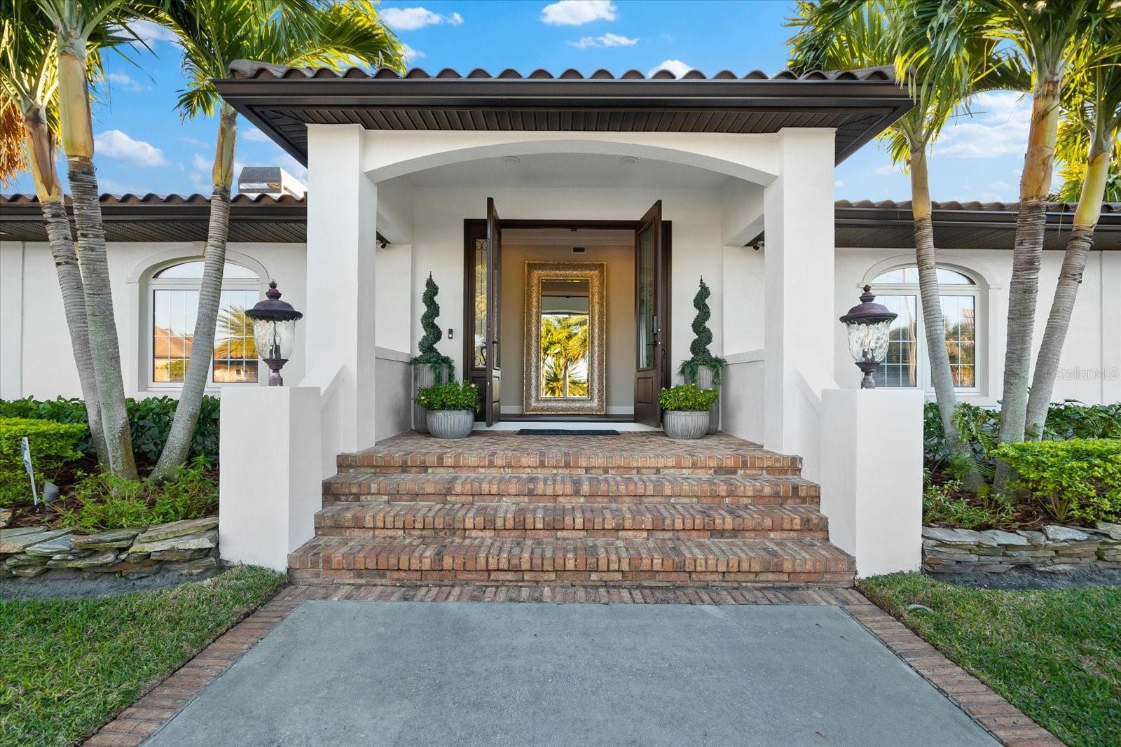 BELLE ISLE - Residential