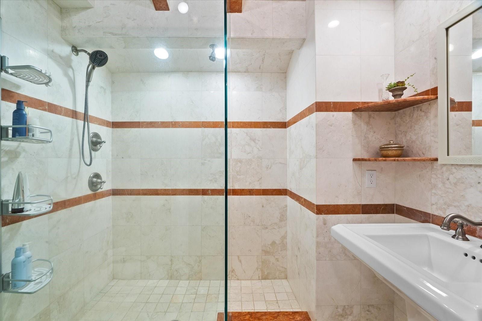 BELLE ISLE - Residential