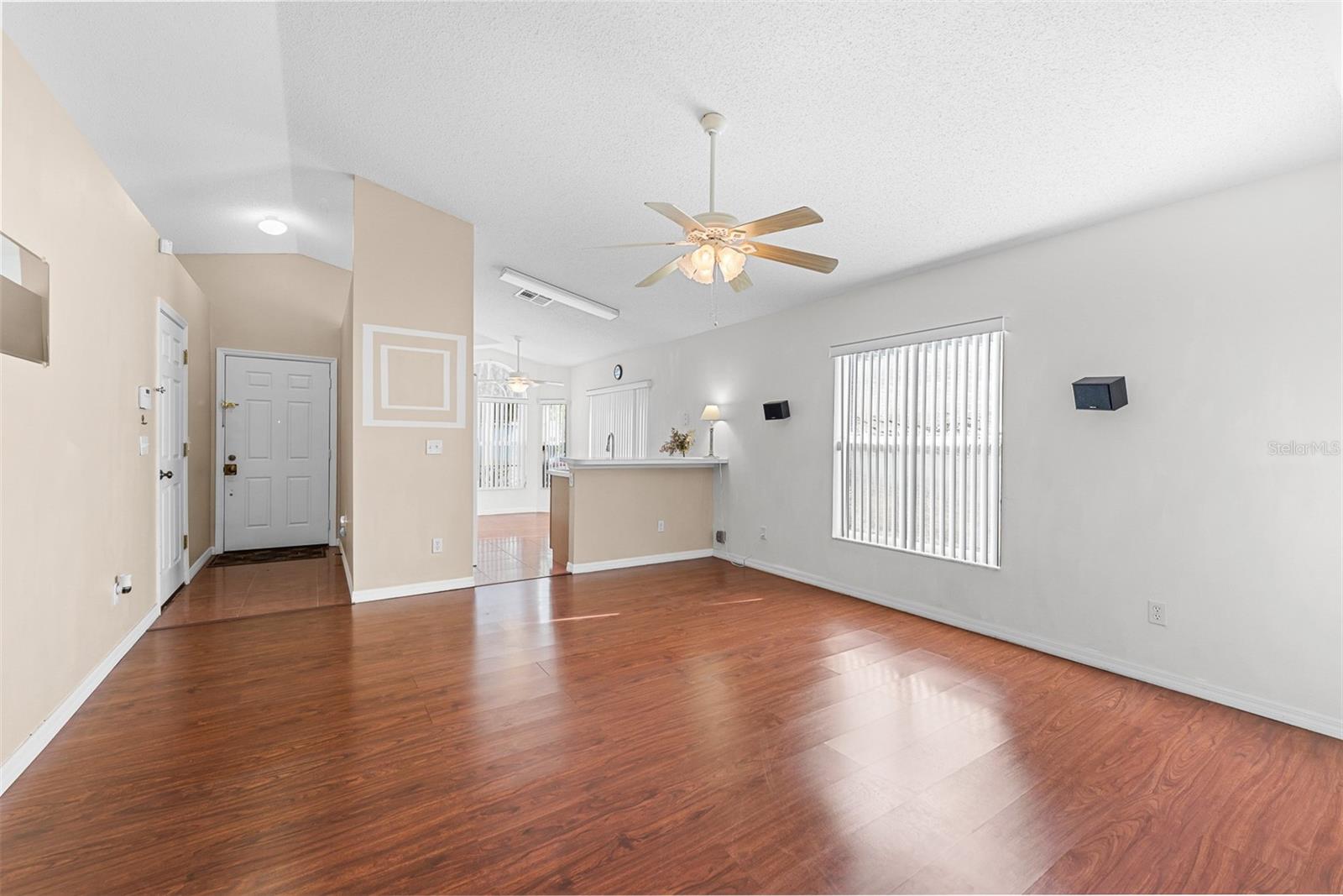 PALM POINT - Residential