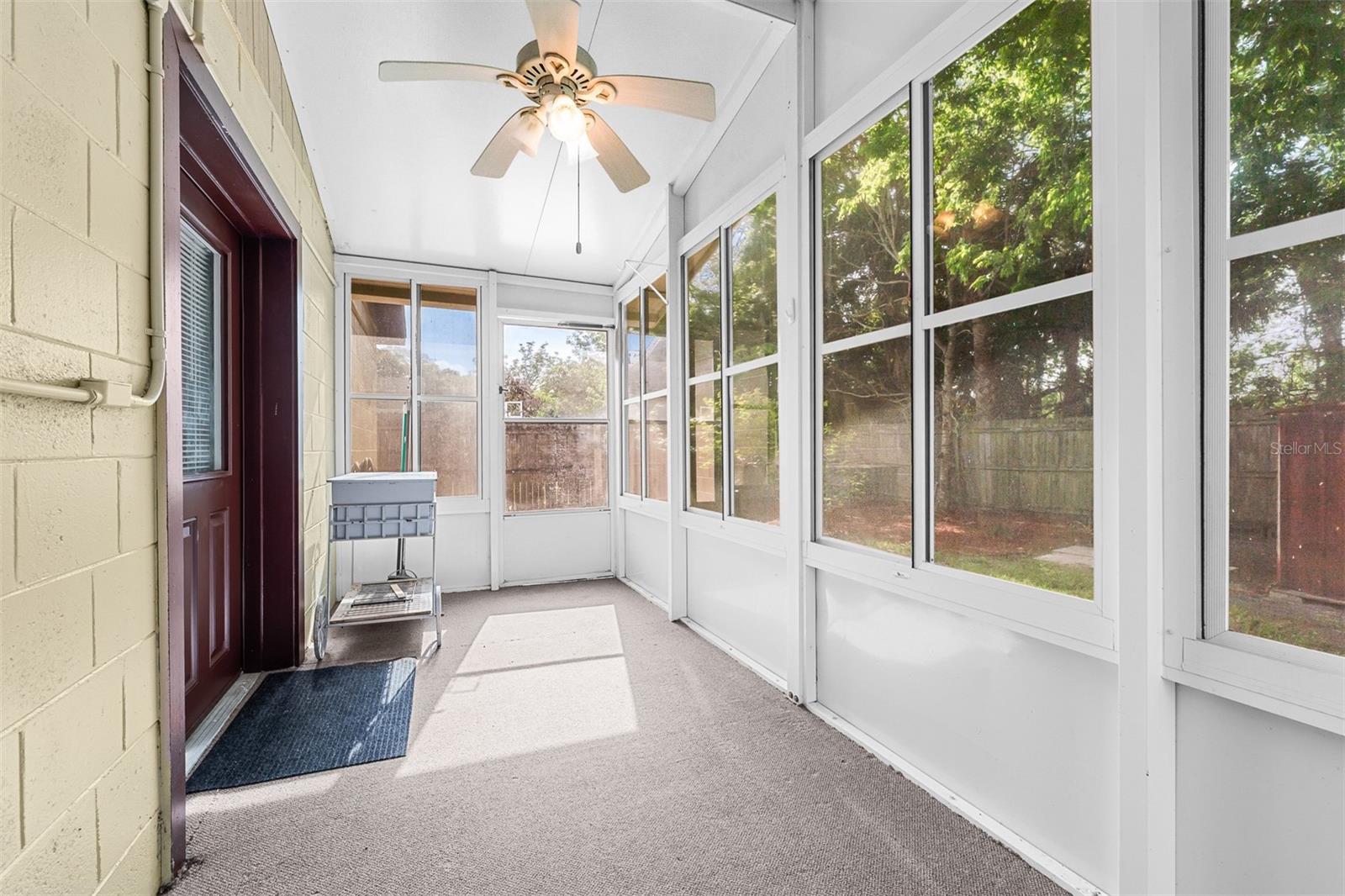 PALM POINT - Residential