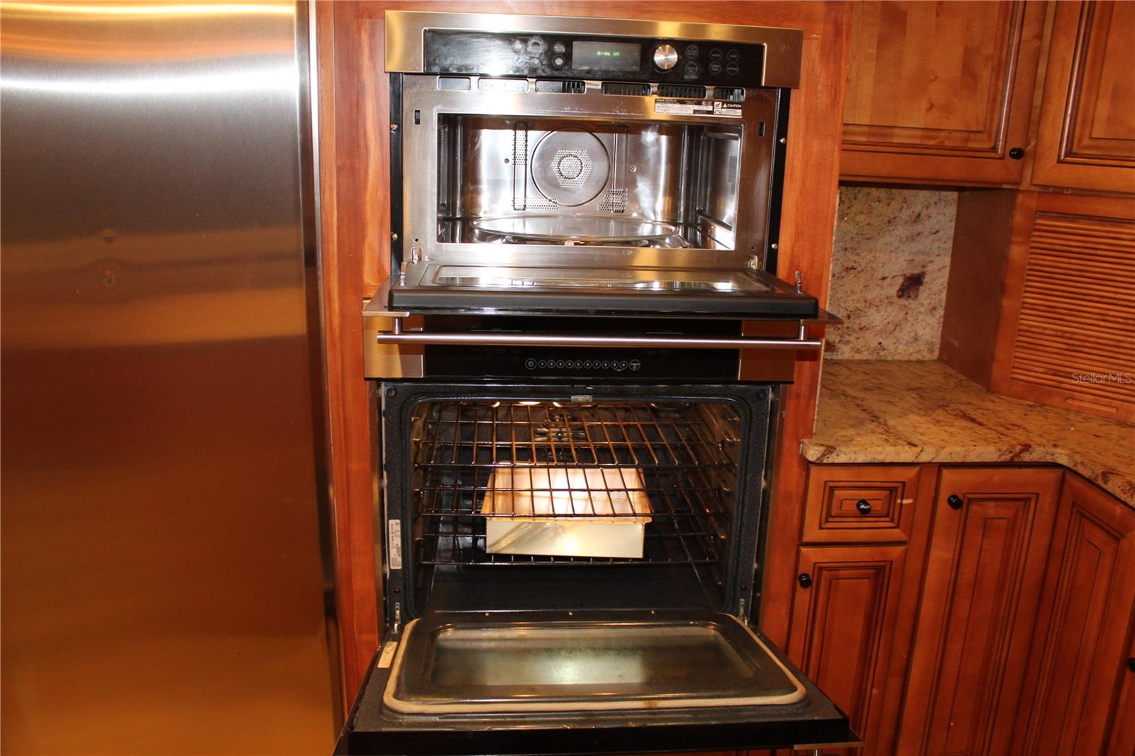 MAGNOLIA POINTE SUB - Residential