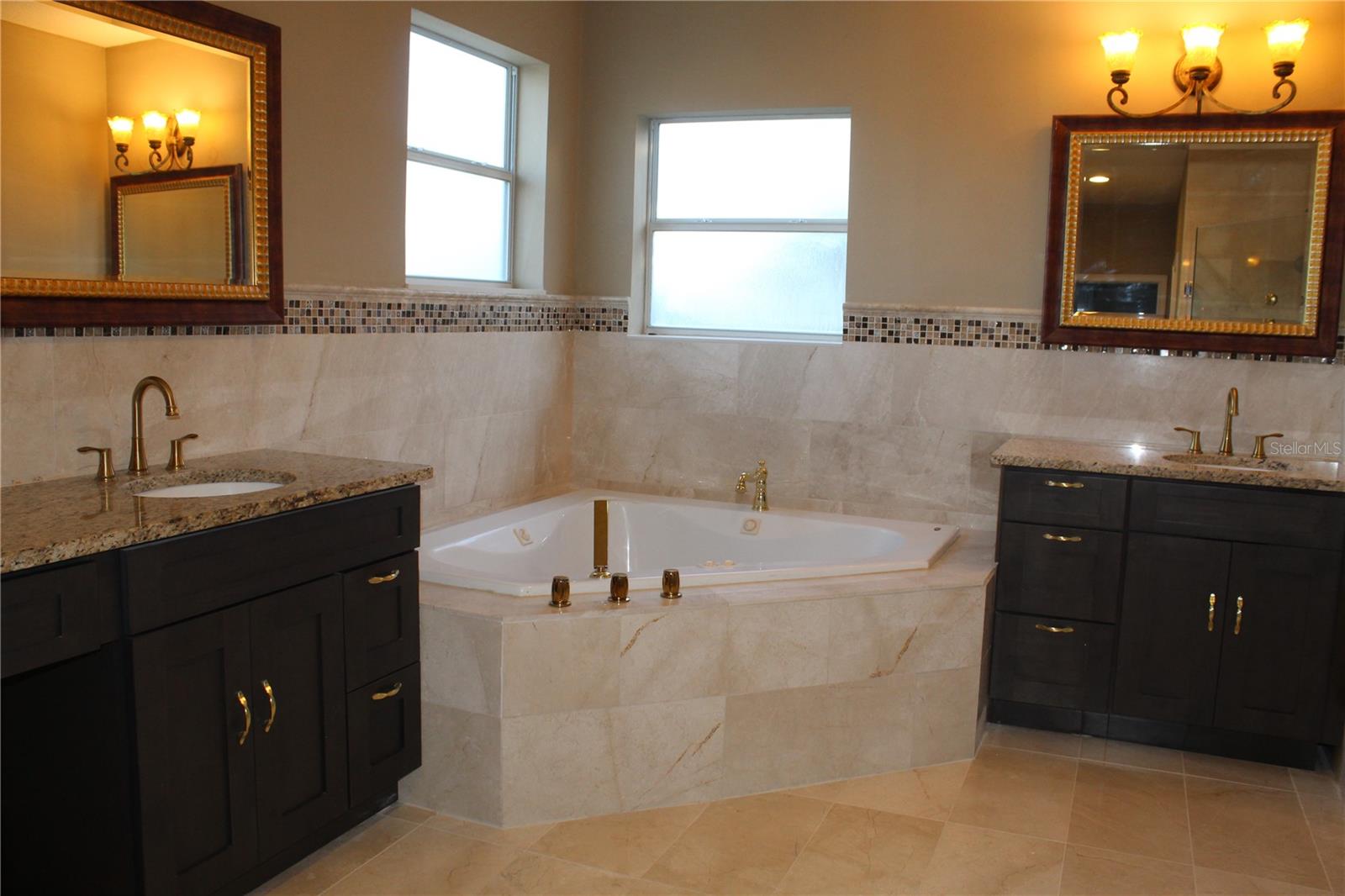 MAGNOLIA POINTE SUB - Residential