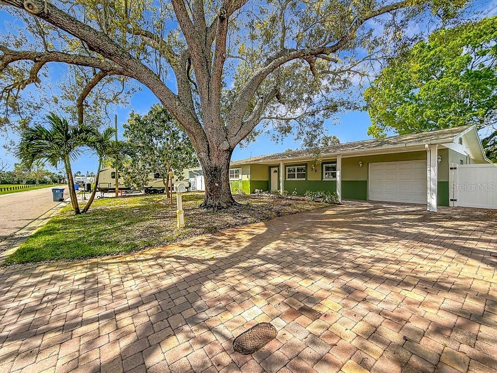 Photo of 7454 Locust Street NE, St Petersburg, FL 33702 (MLS # TB8486355)