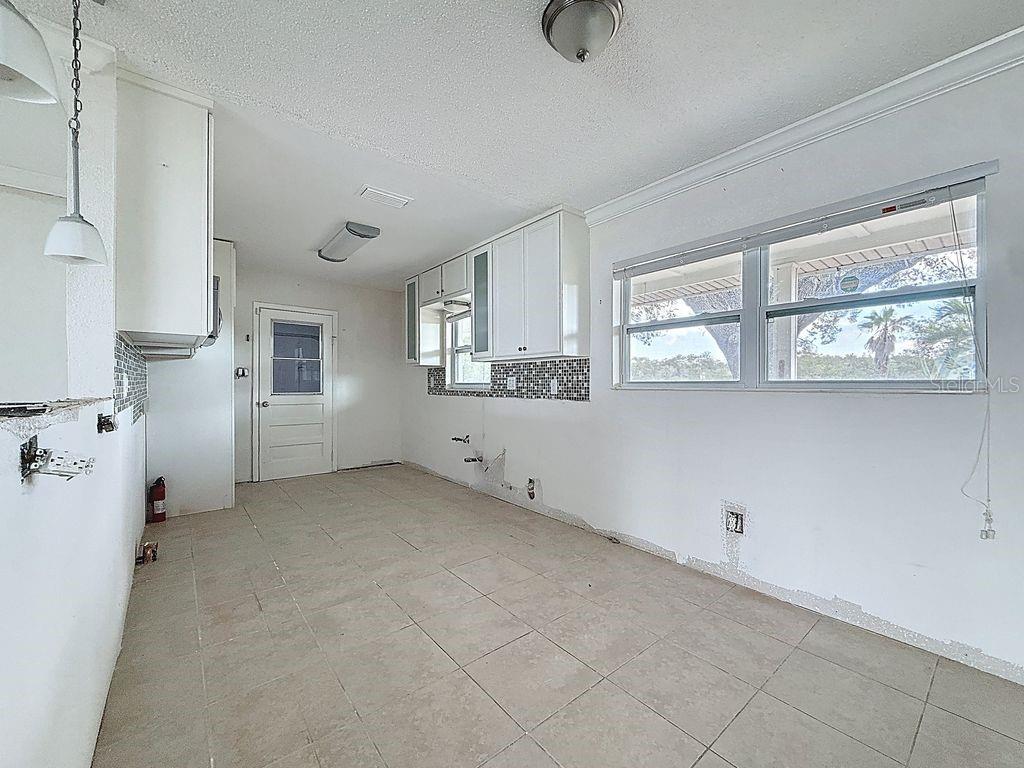 TOUSSIE TERRACE 1ST ADD - Residential