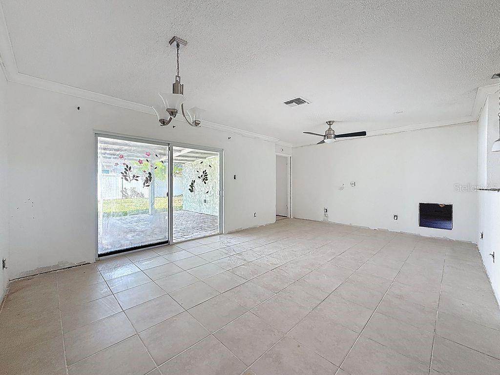 TOUSSIE TERRACE 1ST ADD - Residential