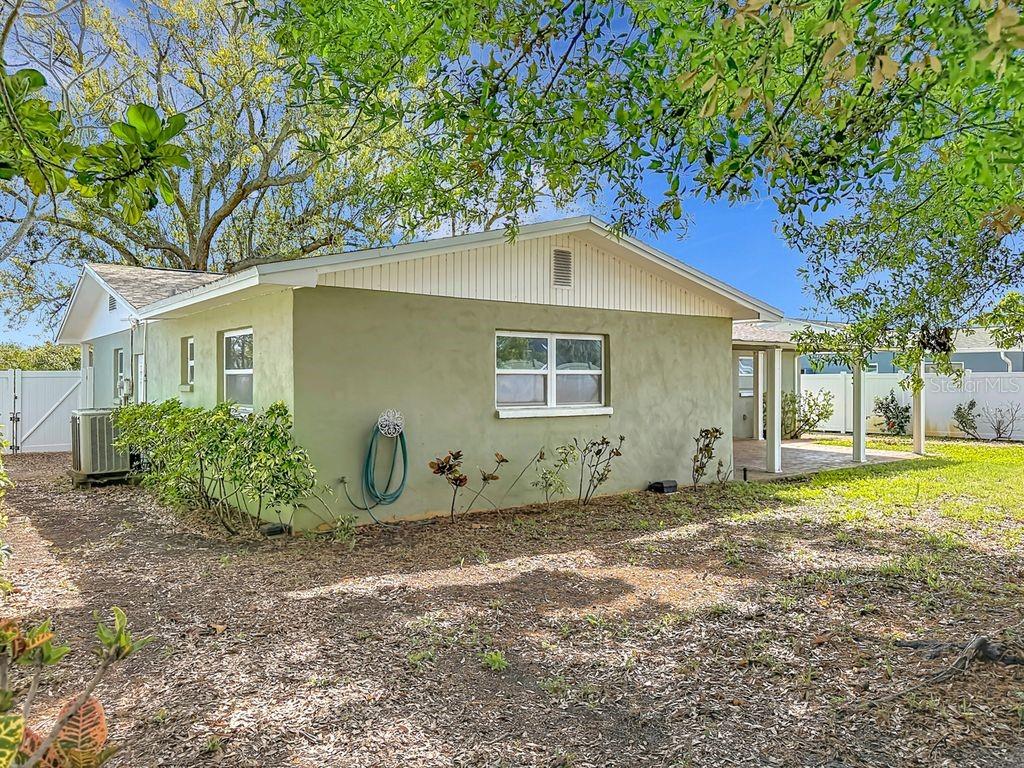 TOUSSIE TERRACE 1ST ADD - Residential