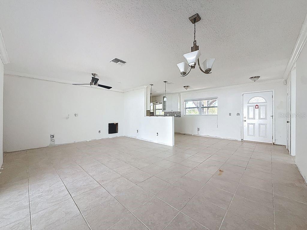 TOUSSIE TERRACE 1ST ADD - Residential