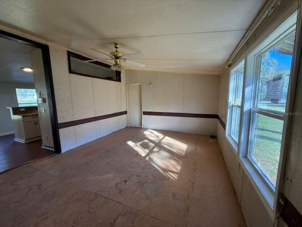 Photo of 16510 NE 30th Court, Citra, FL 32113 (MLS # OM734590)