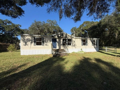 Photo of 16510 NE 30th Court, Citra, FL 32113 (MLS # OM734590)