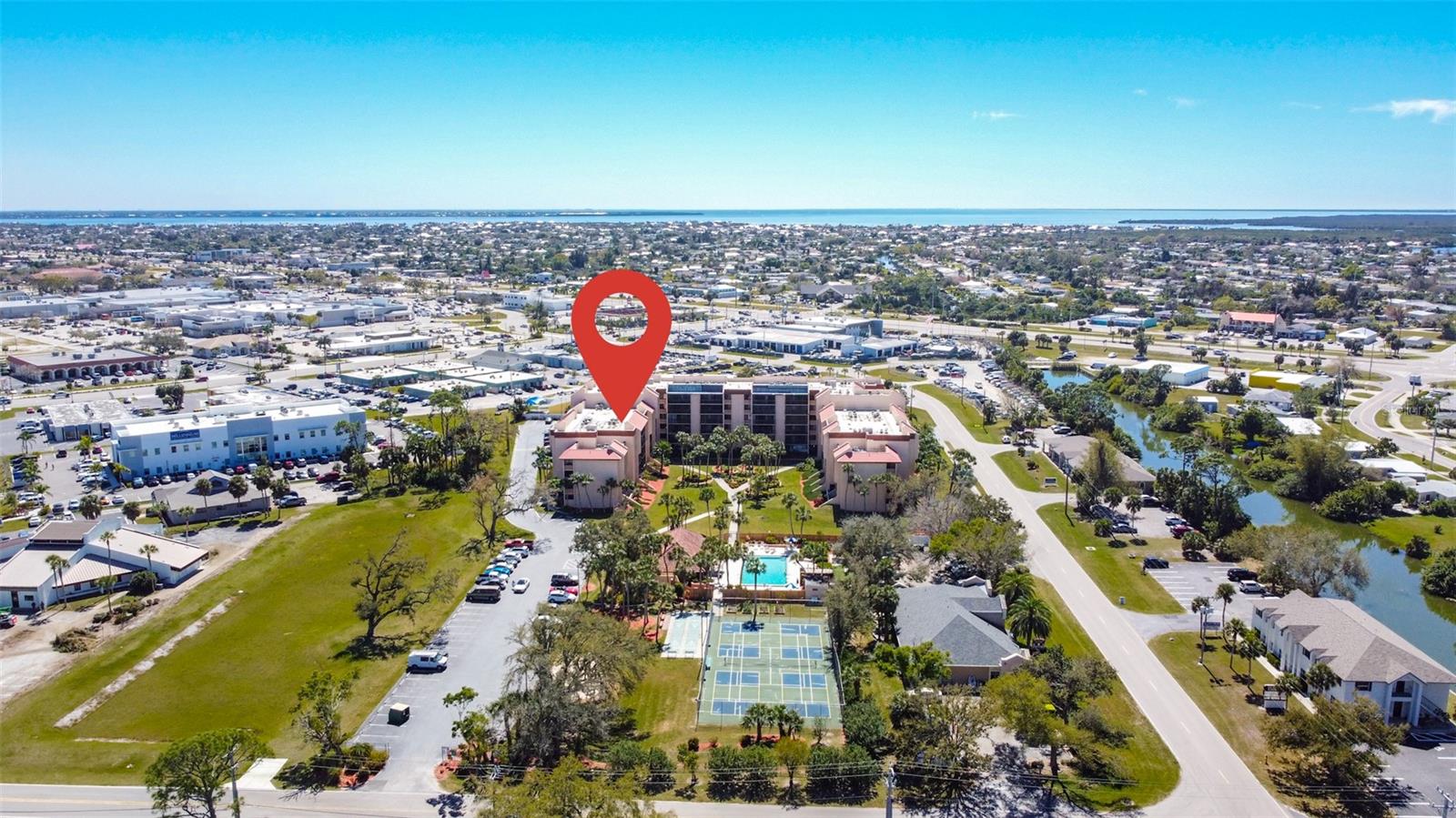 PROMENADES WEST - Residential