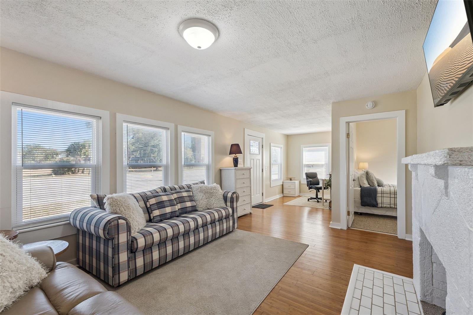 NORWOOD - Residential