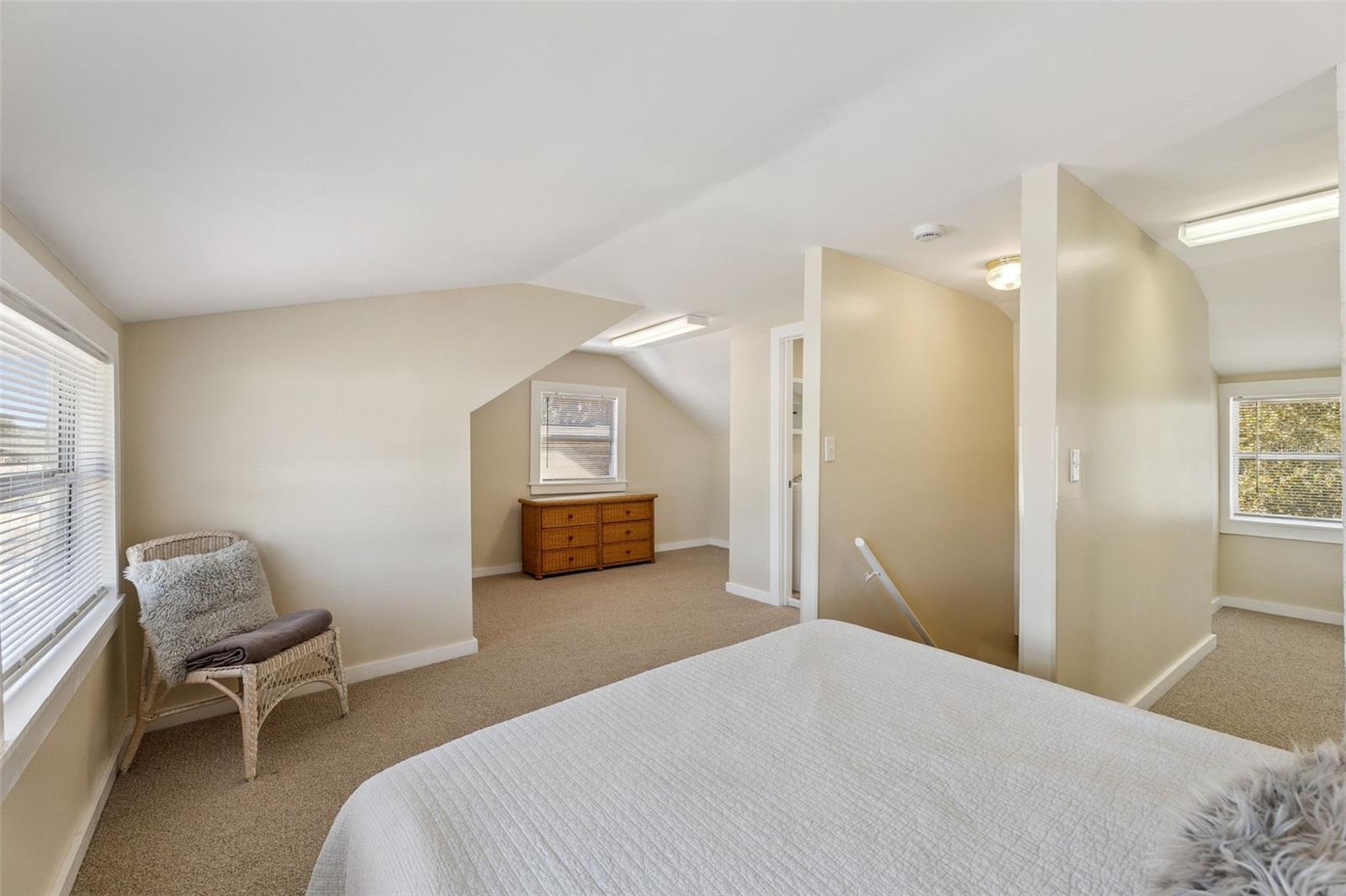 NORWOOD - Residential