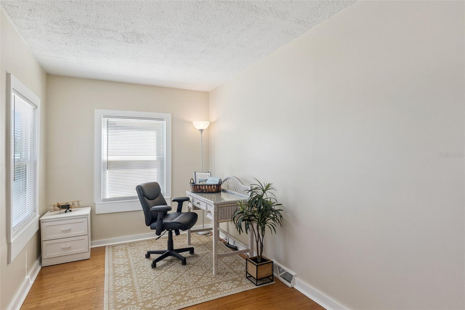 NORWOOD - Residential